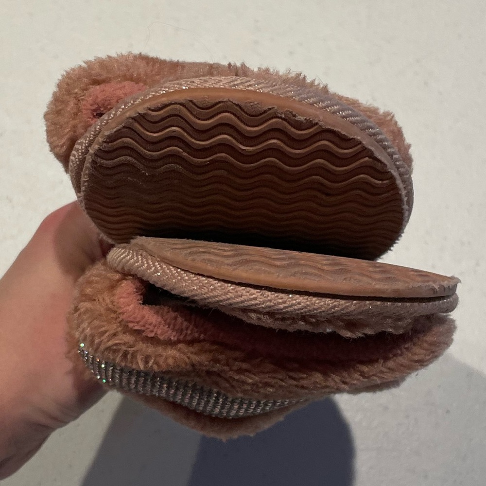 Pink Rhinestone Slippers Size Large - Picture 5 of 8